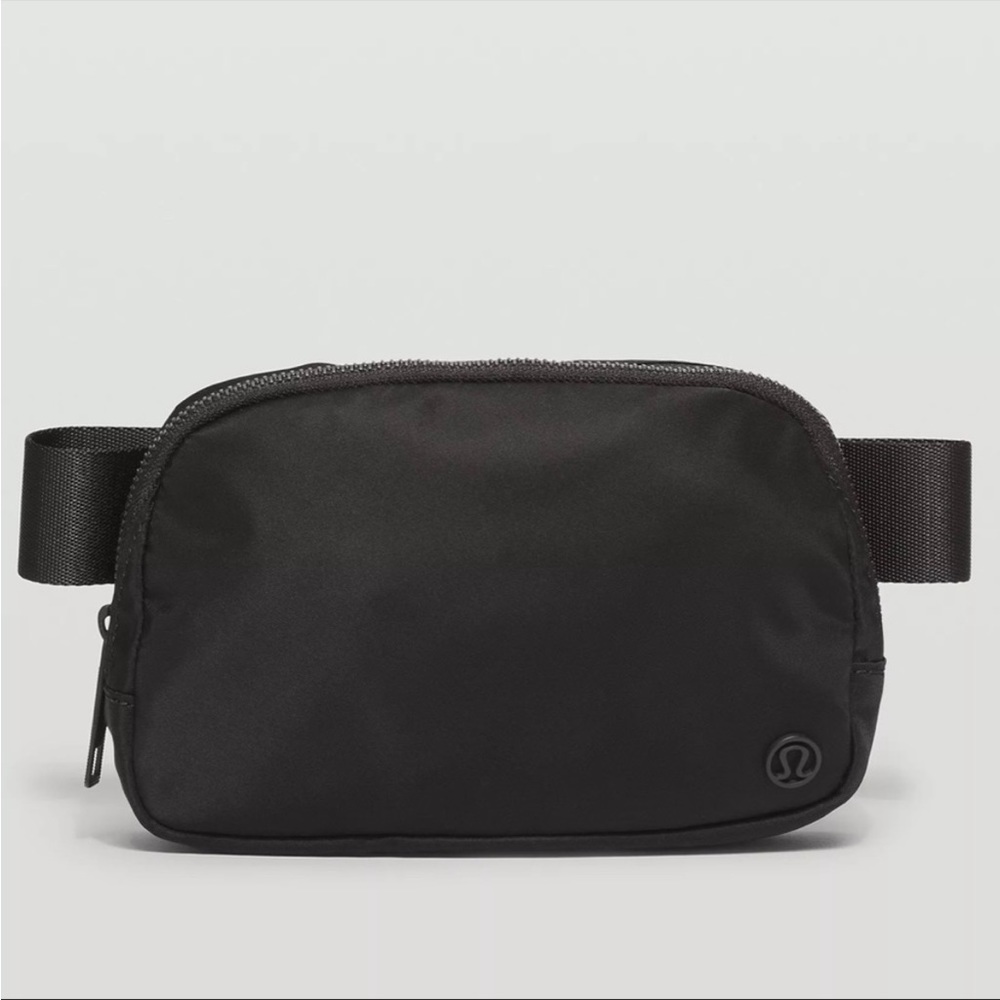 OG Lululemon Everywhere Belt Bag